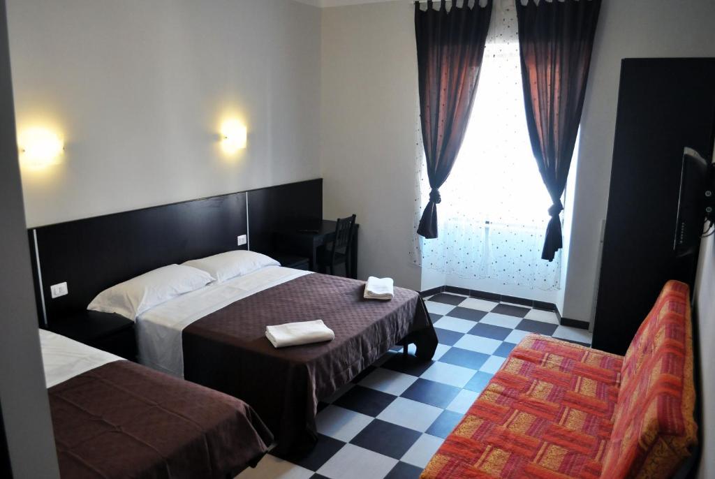 Blue Rain Guest House โรม ห้อง รูปภาพ