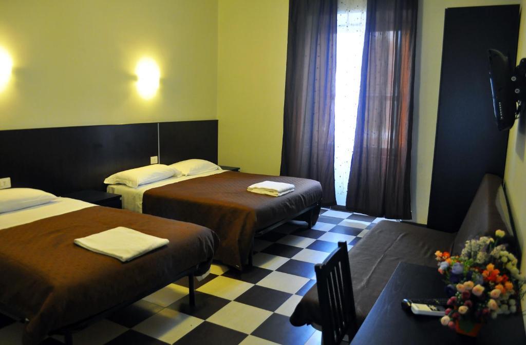 Blue Rain Guest House โรม ห้อง รูปภาพ